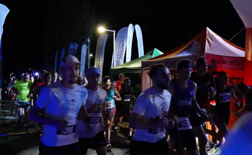 Pobiegli na Milę! Bieg dostarczył zawodnikom sporo wrażeń [WIDEO] - 21